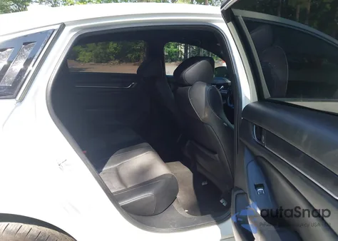 2020 Honda Accord Sport z USA, uszkodzony, nr VIN 1HGCV1F37LA125437